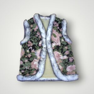 VESTĂ