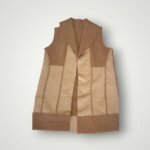 VESTĂ