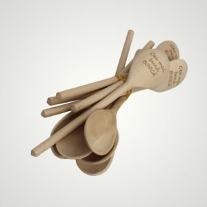 LINGURI DIN LEMN - BUNICĂ