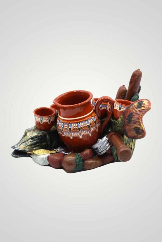 ORNAMENT PESTE CU 6 CESTI ȘI ULCIOR