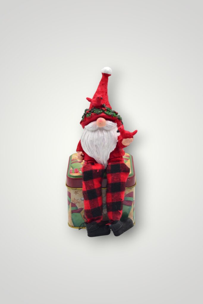 ORNAMENT CU PICIOARE ATARNATE