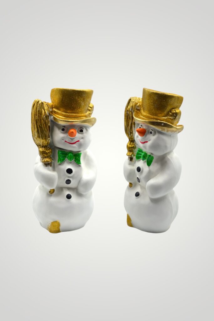 FIGURINA OM DE ZAPADA