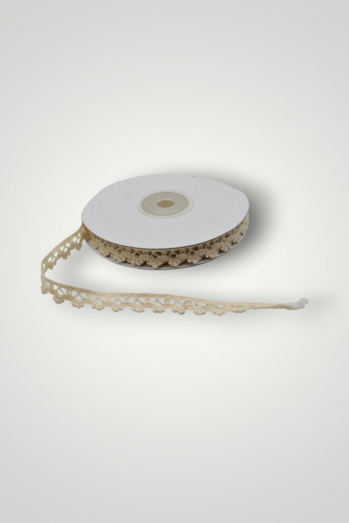 SNUR - DANTELA 0,8 MM