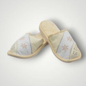 SET PAPUCI CU BLANA